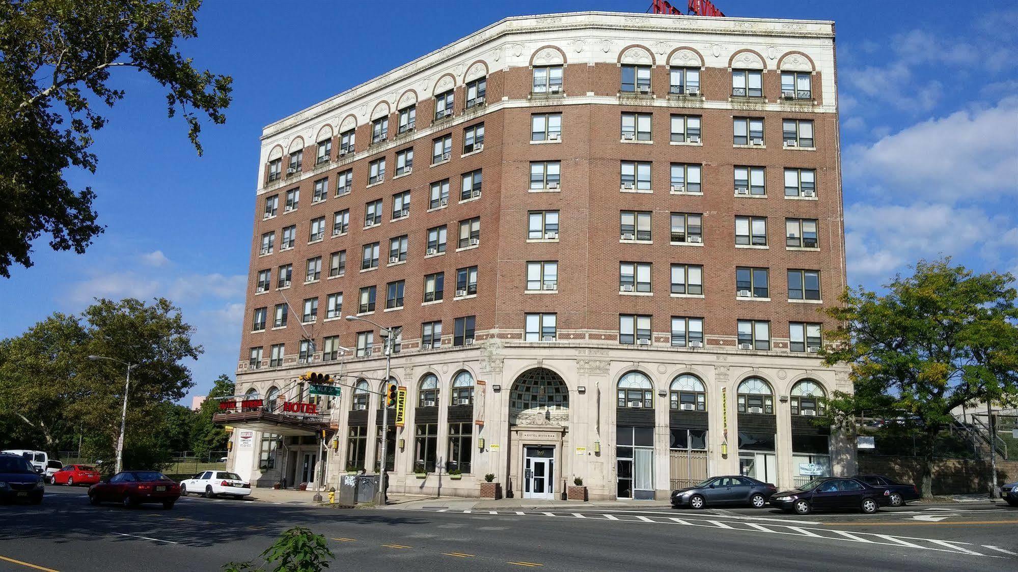 Hotel Riviera Newark Exterior photo